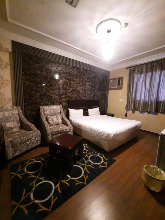 شقق العنوان للوحدات المخدومة Alanwaan Apartments For Serviced Units Dammam Exteriér fotografie